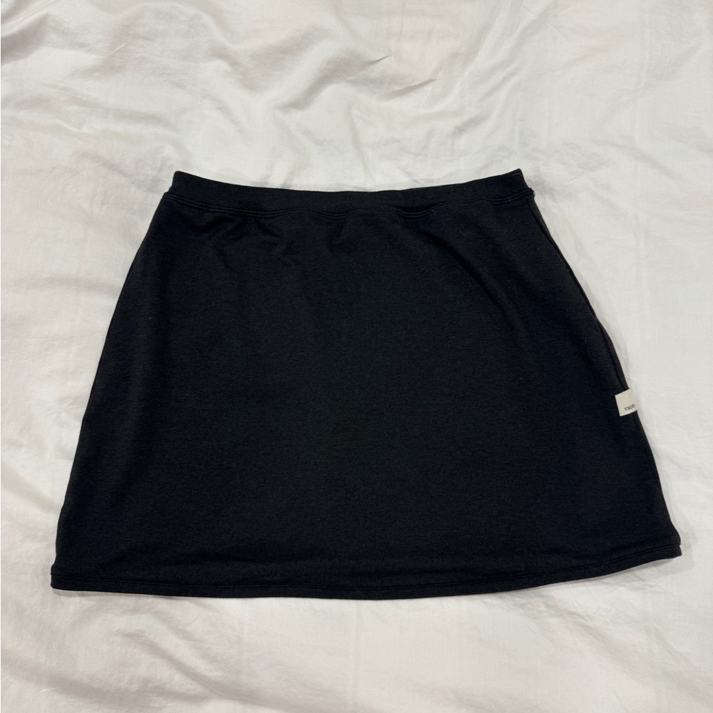 Vuori Classic Black Women's Skirt